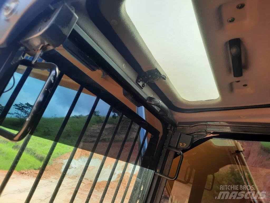 Komatsu PC130 Escavadoras de rastos