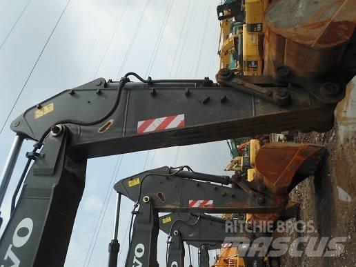 Volvo EC 460 B LC Escavadoras de rastos