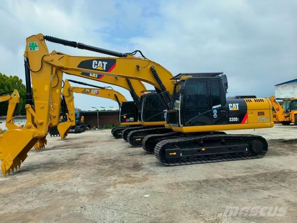 CAT 320 D Escavadoras de rastos