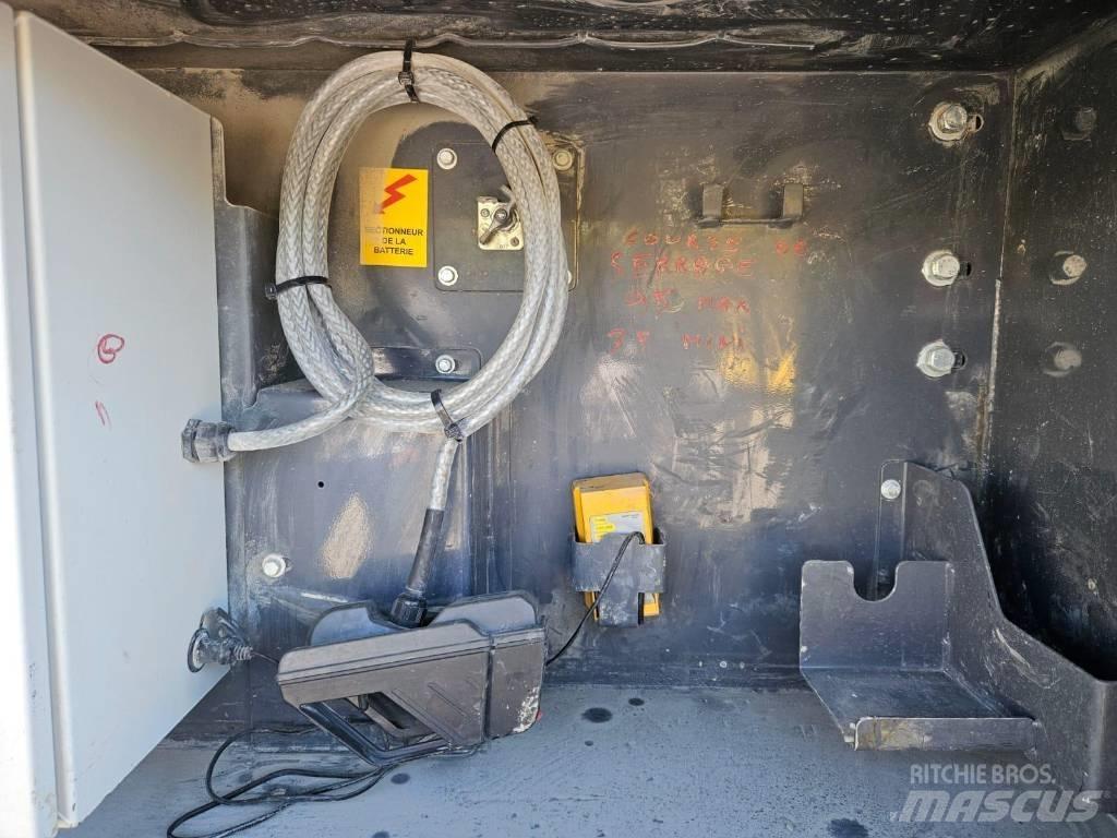 Sandvik QJ 341 Britadores móveis