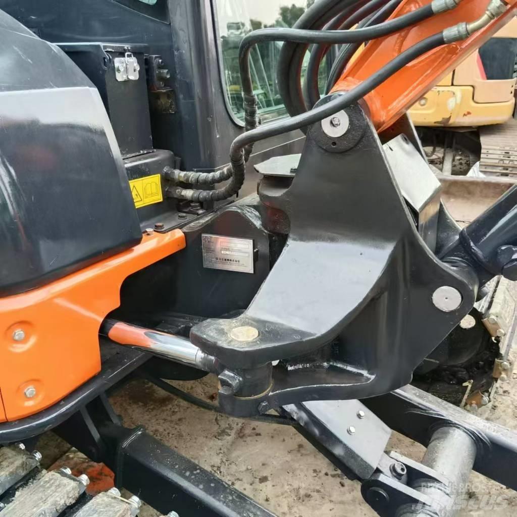 Hitachi ZX 50 U Mini Escavadoras <7t