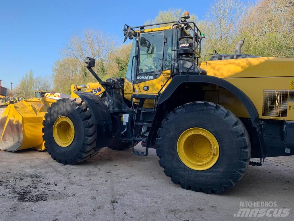 Komatsu WA470-8E0 Pás carregadoras de rodas