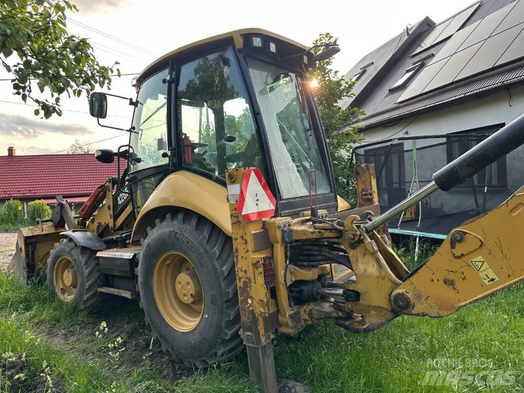 CAT 428 F Retroescavadoras