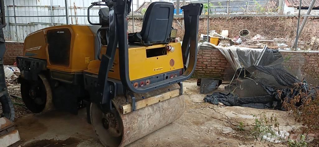  戴勒派克  DYNAPAC1250 Cilindros Compactadores tandem