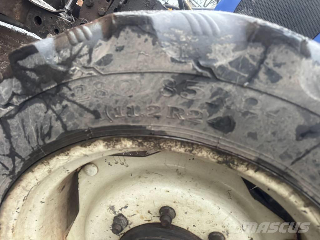 Farmtrac 675DT Tratores Agrícolas usados