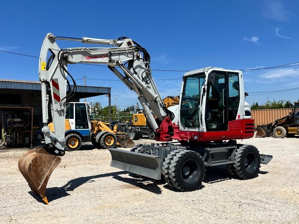Takeuchi TB 295 Escavadoras de rodas