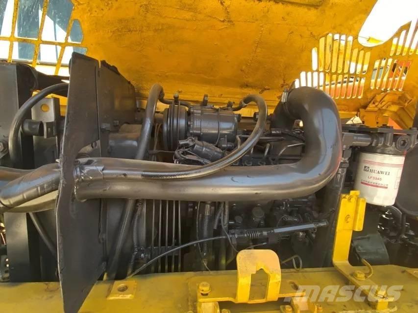 Komatsu PC60-7 Escavadoras de rastos