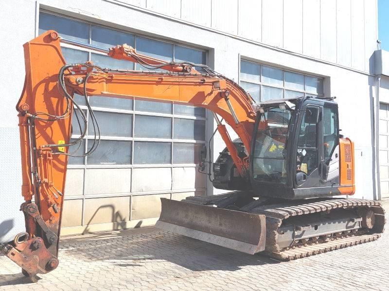 Hitachi ZX 135 US-6 Escavadoras de rastos