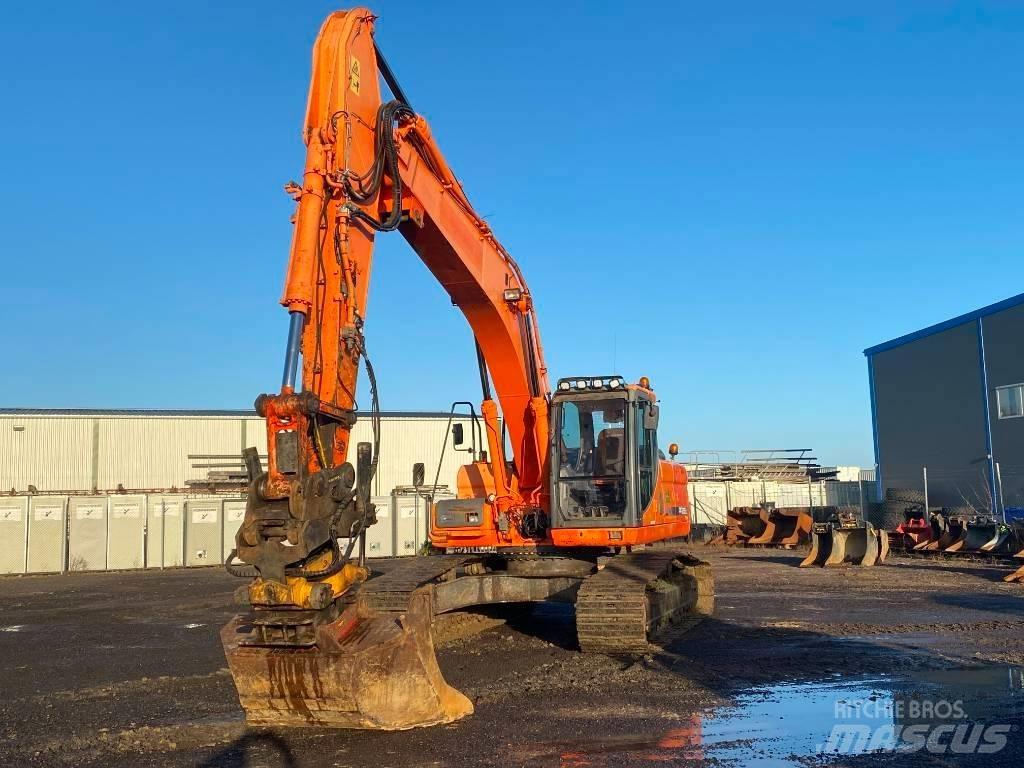 Doosan DX 255 LC Escavadoras de rastos