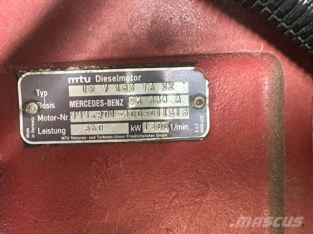 Mercedes-Benz OM 444 Motores