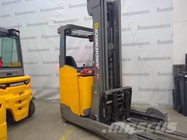 Jungheinrich ETV 325 Empilhadores Elevadores