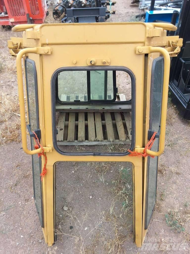 CAT D 8 R Dozers - Tratores rastos