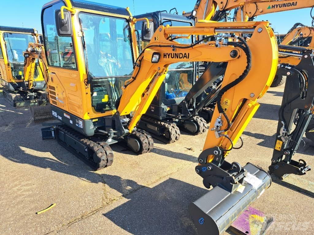 Hyundai R18-9AK Mini Escavadoras <7t