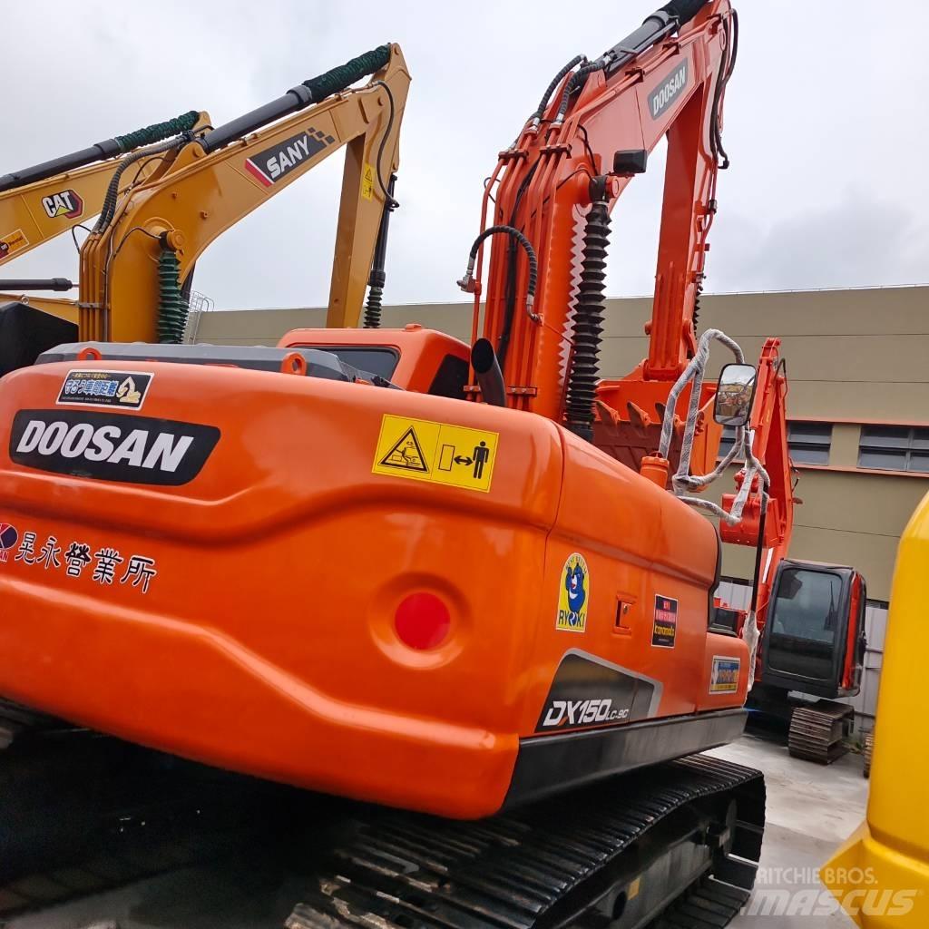 Doosan DX 150 LC Escavadoras de rastos