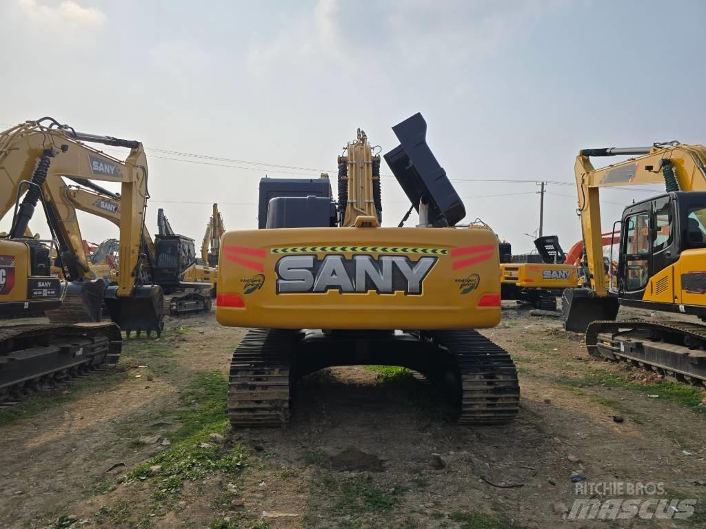 Sany SY215C Escavadoras de rastos