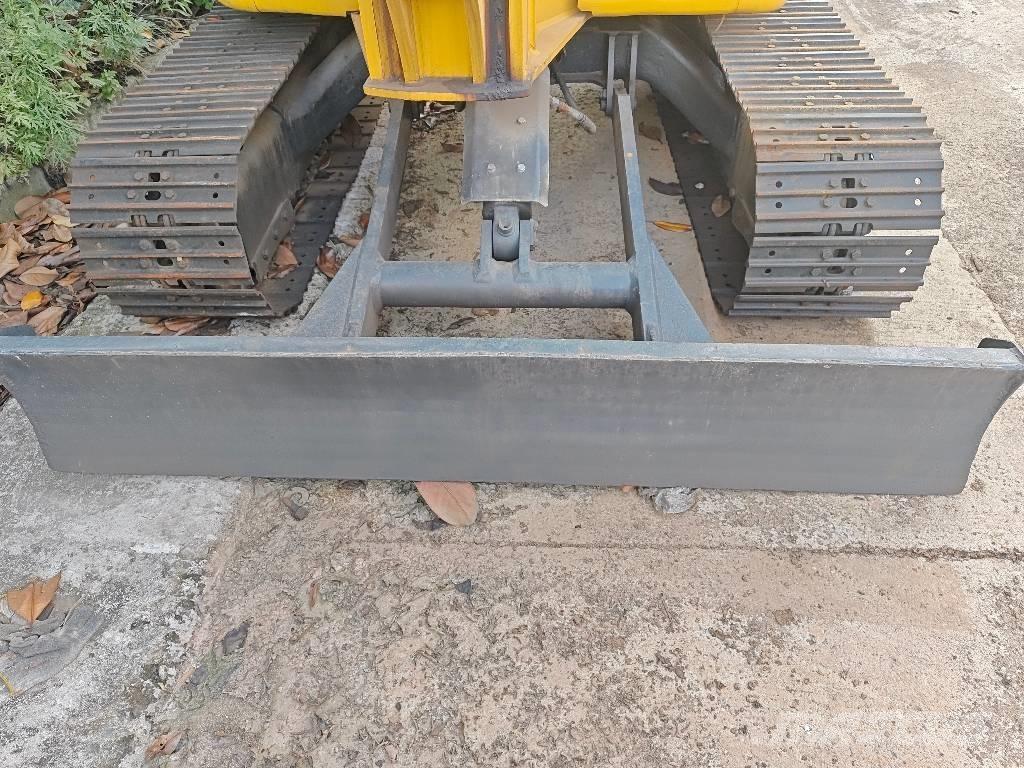 Komatsu PC 55 MR Mini Escavadoras <7t