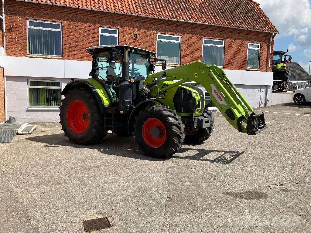 CLAAS Arion 650 CIS+ Tratores Agrícolas usados