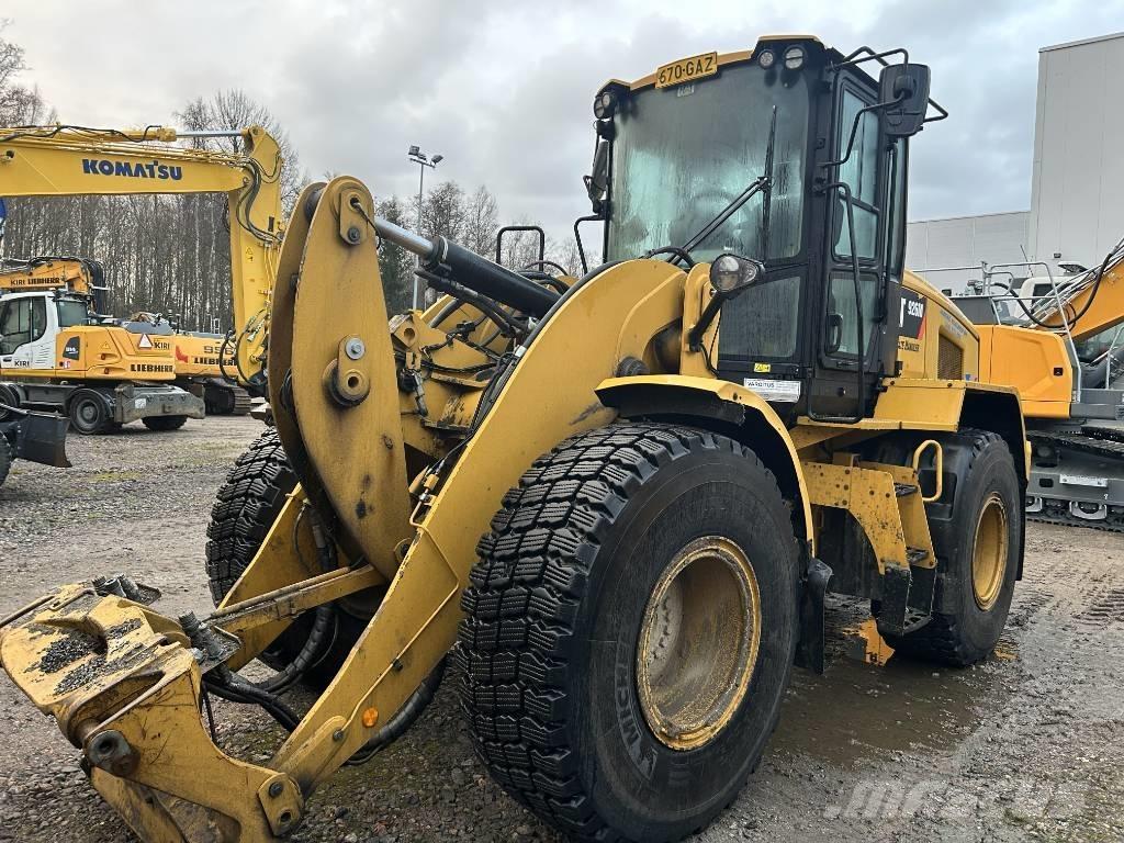 CAT 926 Pás carregadoras de rodas