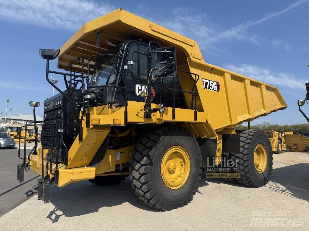CAT 775 G Camiőes dumper basculantes rígidos