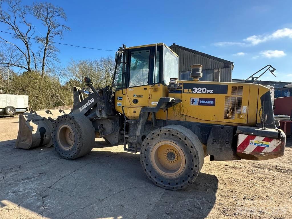 Komatsu WA 320 PZ-6 Pás carregadoras de rodas