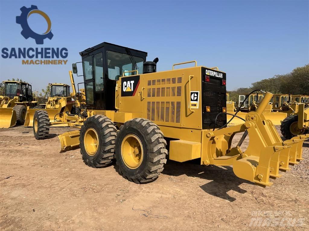 CAT 140H Motoniveladoras