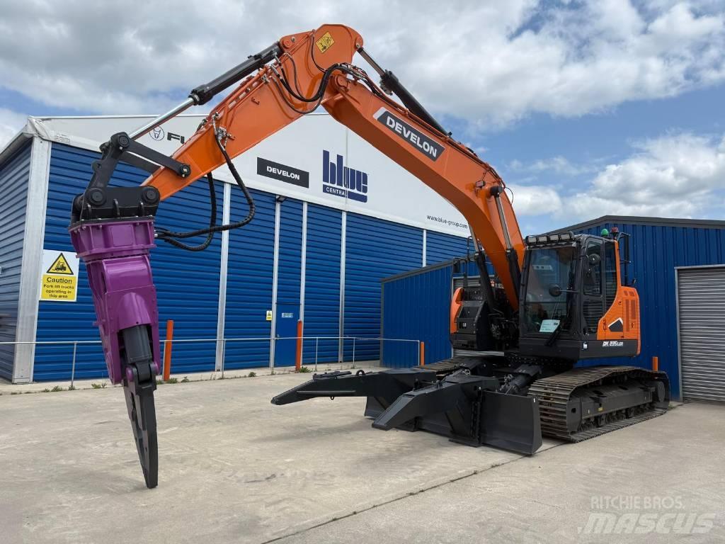 Develon DX 235 LCR-7 Escavadoras de rastos
