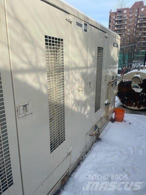 CAT XQ350, 600 Volt Geradores Diesel