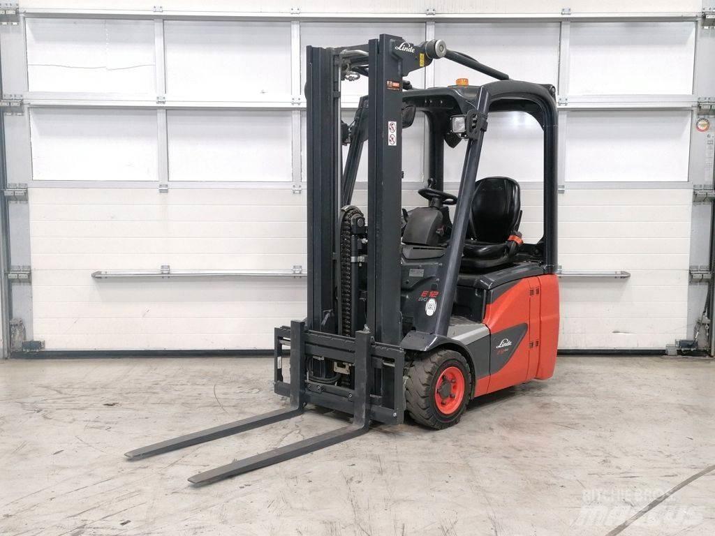 Linde E12-02 Empilhadores eléctricos