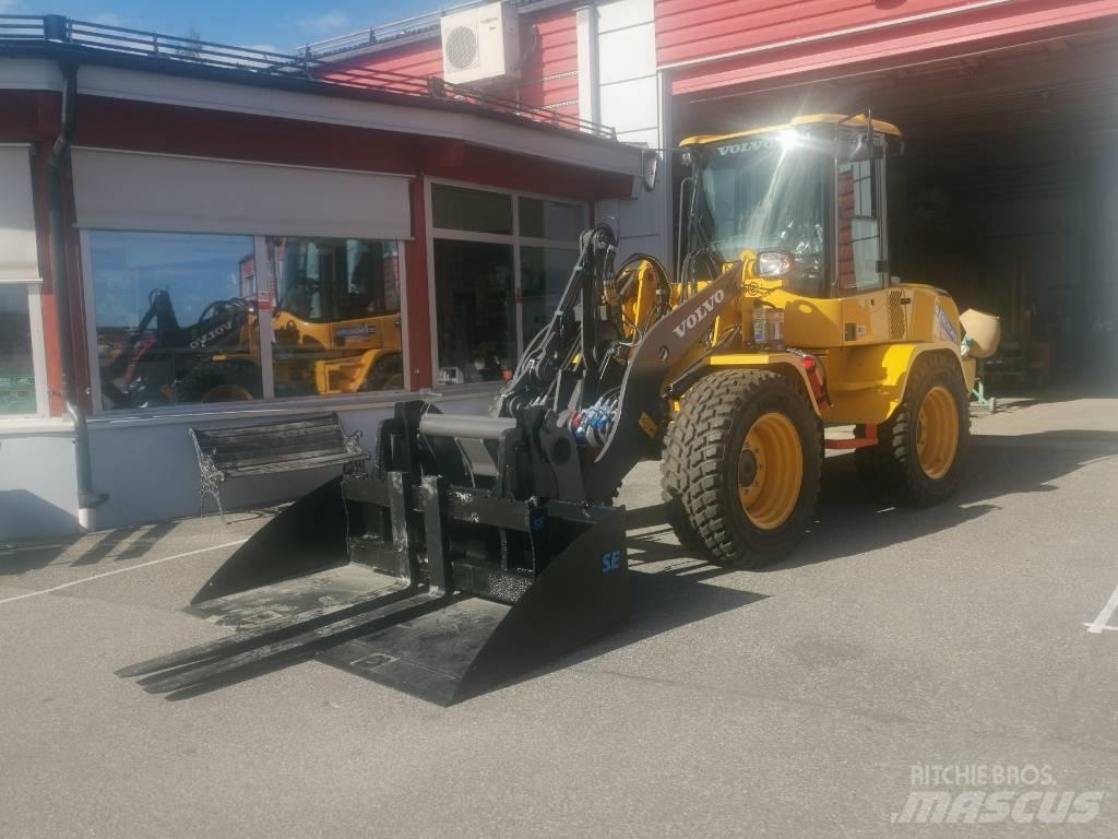 Volvo L35GT, UTHYRES Carregadoras de direcção deslizante
