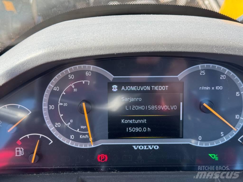 Volvo L 120 H Pás carregadoras de rodas