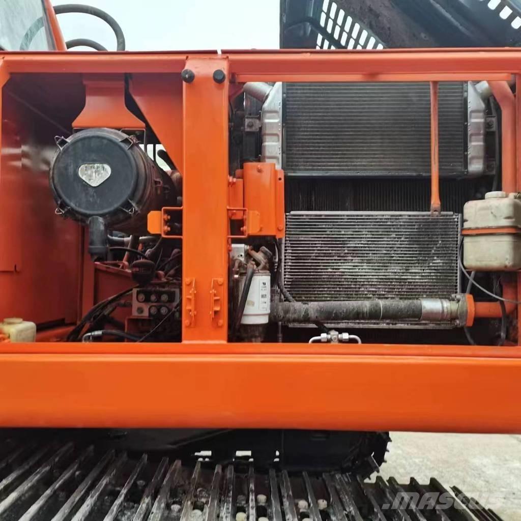 Doosan DX 225 LC Escavadoras de rastos