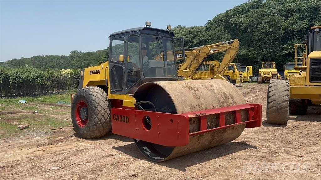 Dynapac CA 30 D Cilindros Compactadores monocilíndricos