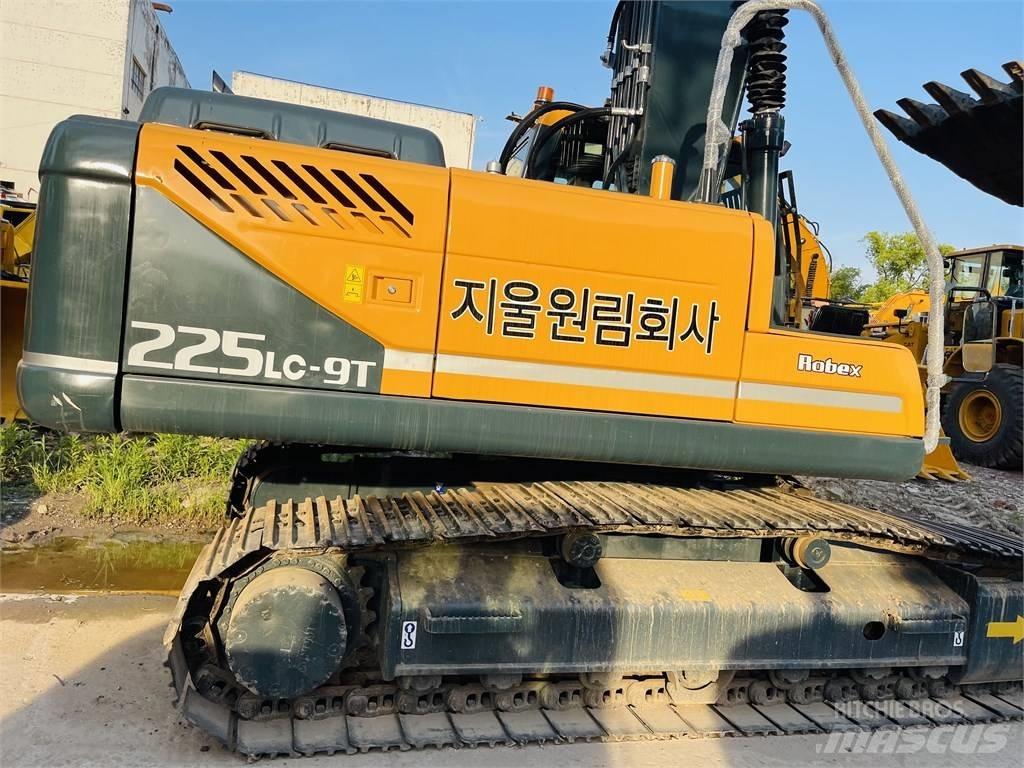Hyundai 225 lc 9t Escavadoras de rastos