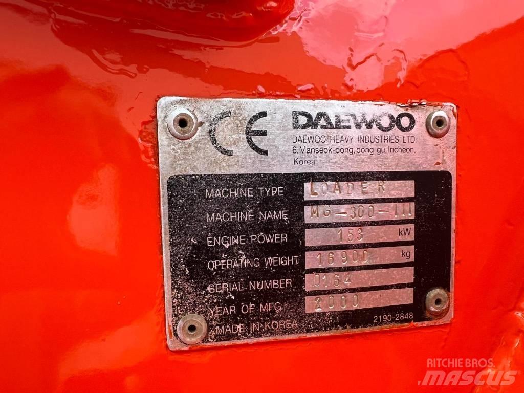 Daewoo Mega 300 III Pás carregadoras de rodas