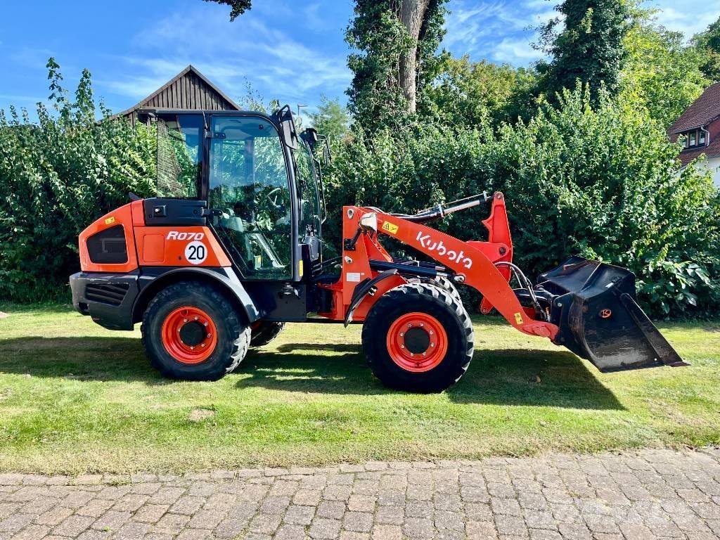 Kubota R 070 Pás carregadoras de rodas