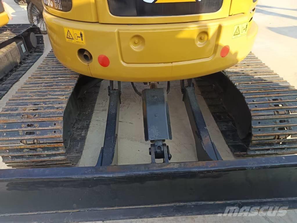 CAT 305 C CR Mini Escavadoras <7t