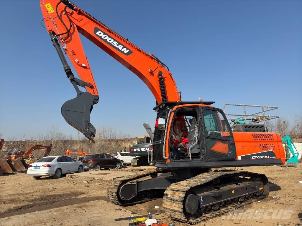 Doosan DX300 Escavadoras de rastos