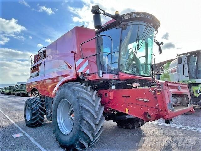 Case IH AF 8240 Ceifeiras debulhadoras