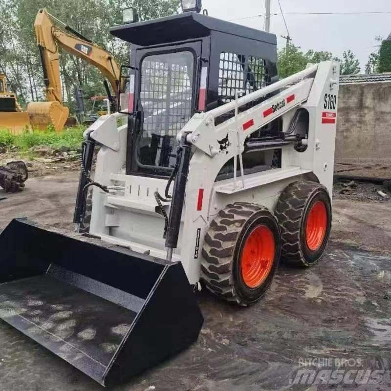 Bobcat S 160 Carregadoras de direcção deslizante
