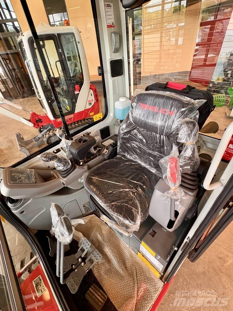 Takeuchi TB 225 Mini Escavadoras <7t