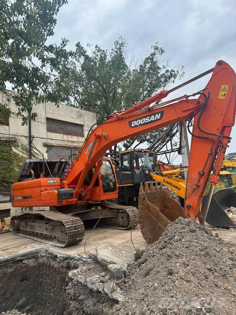 Doosan DX300 Escavadoras de rastos