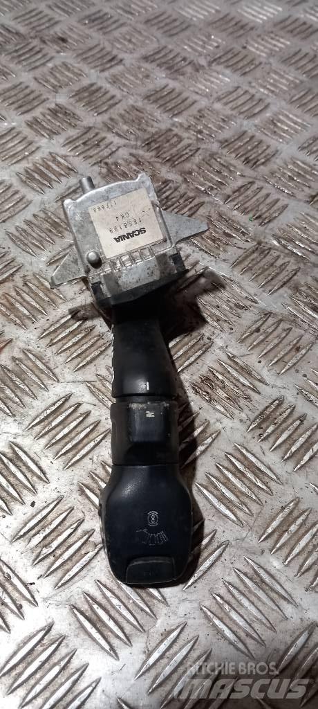Scania R 440    1858199 Cabines e interior