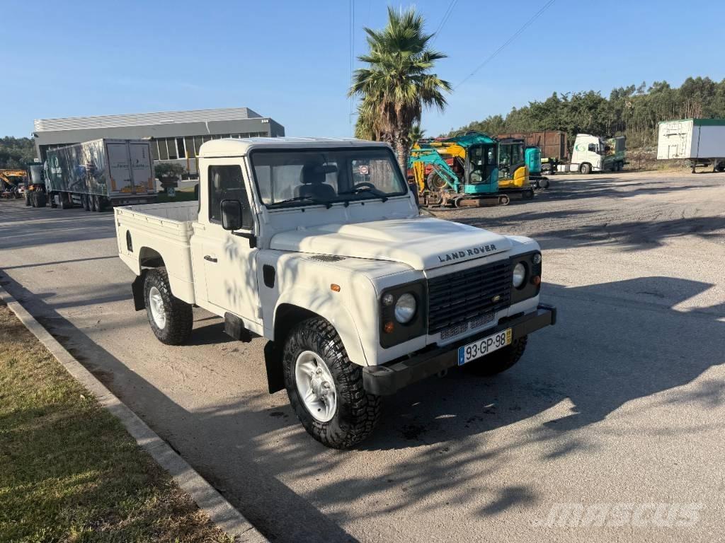 Land Rover Defender Pick up de caixa aberta