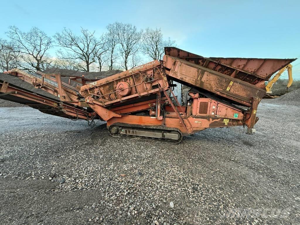 Terex Finlay 883 T Crivos móveis