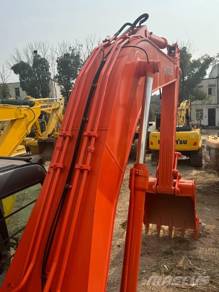 Hitachi ZX 240 Escavadoras de rastos