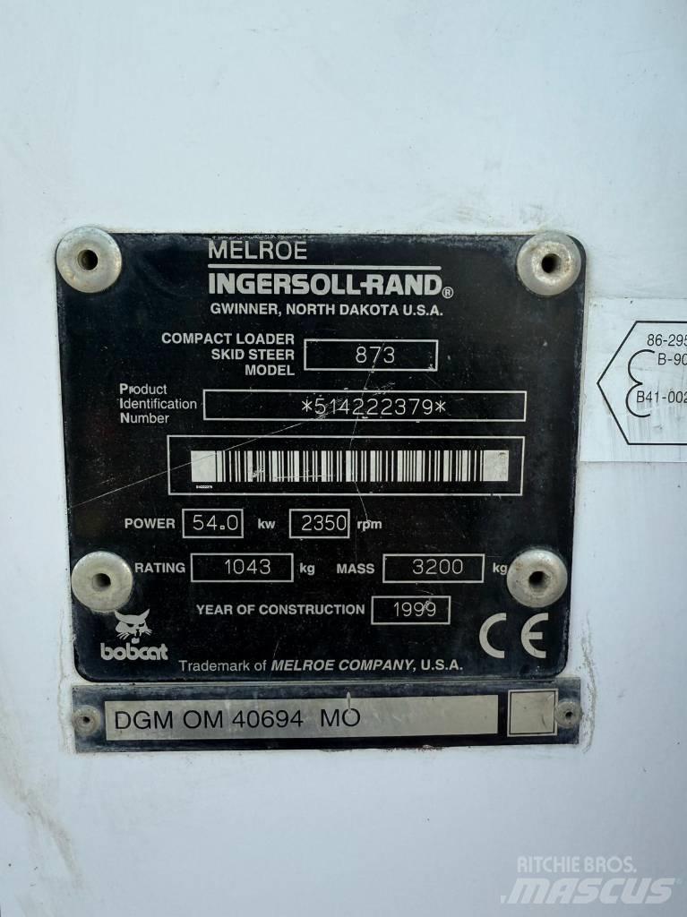 Bobcat 873 Carregadoras de direcção deslizante