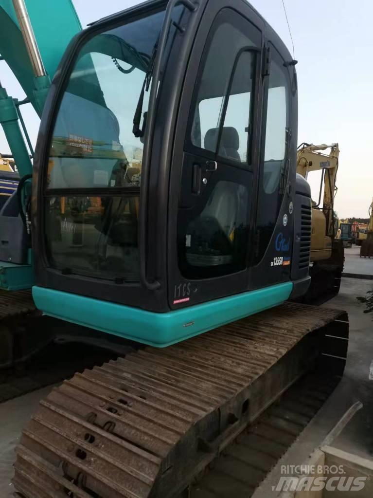 Kobelco SK 135 Escavadoras de rastos