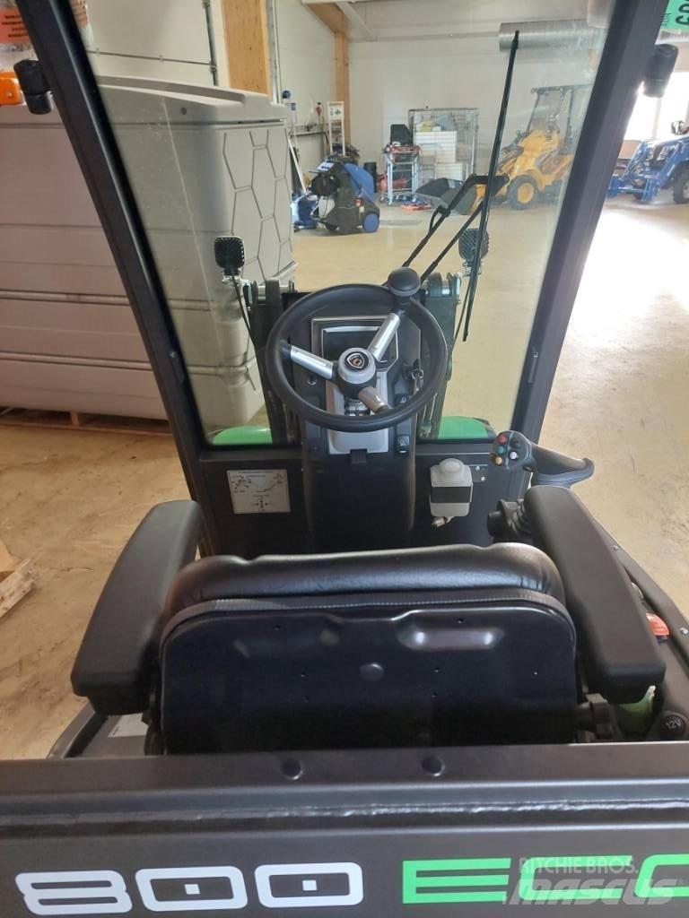 Castloaders 800 ECO Carregadora multifunções