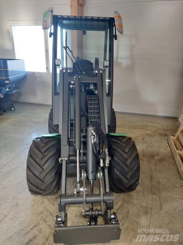 Castloaders 800 ECO Carregadora multifunções