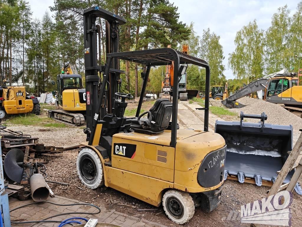 CAT EP 35 K PAC Empilhadores eléctricos